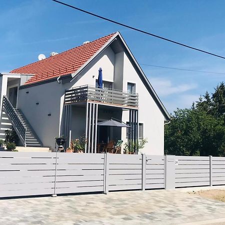 Bk Appartement Balatonfüred Buitenkant foto